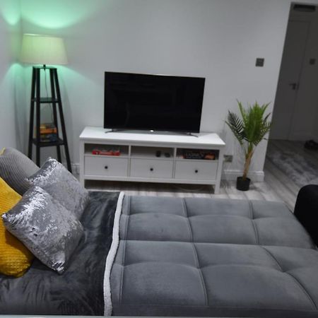 Cozy! 2-Bedroom Exclusive Apartment Near Bristol City Centre Easton Speedwell Sleeps Upto 6 エクステリア 写真
